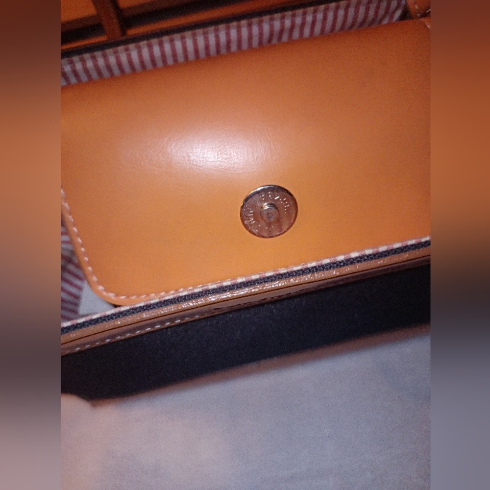 Kate Spade (New York) Black and Tan Leather Handbag - Picture 14 of 16
